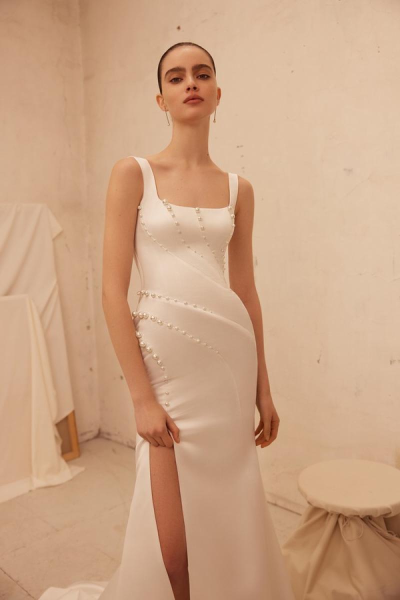 Joya Ivory